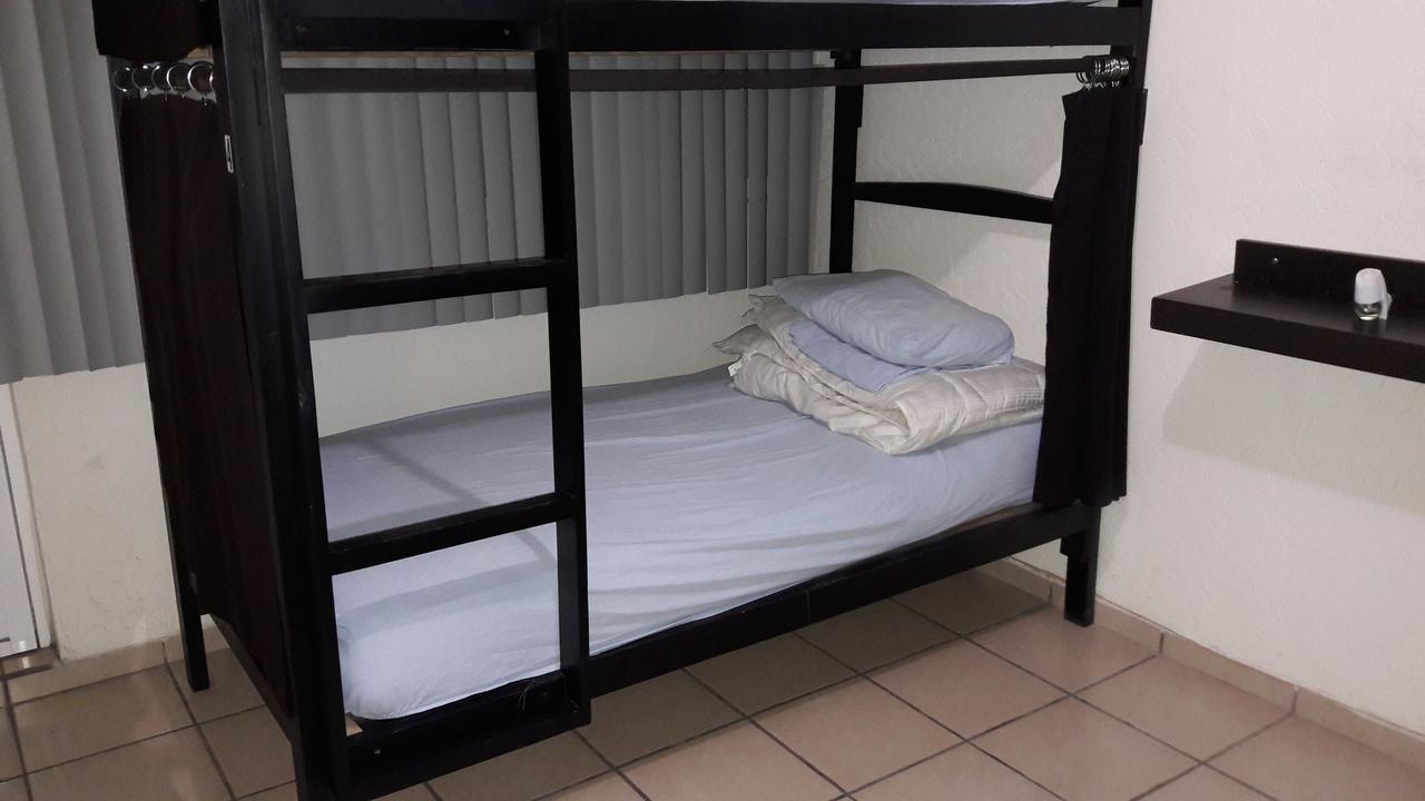 Hostal Yapa Леон Екстер'єр фото